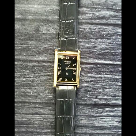 GOLD Black Dial New Batt & Movt Men's Tank Dress Watch - Picture 5 of 6